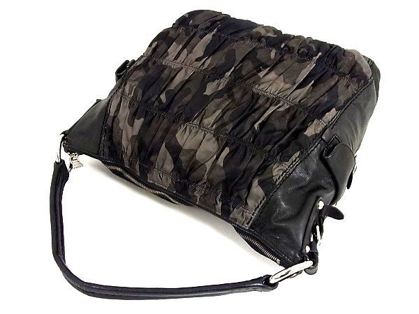 PRADA プラダ レザー - レディース ナイロン テスートナイロン トライアングルロゴ ワン 0 ミニ ロゴプレート 極美品 1円 ショルダーバッグ 時代を超えて愛される、プラダの「Re