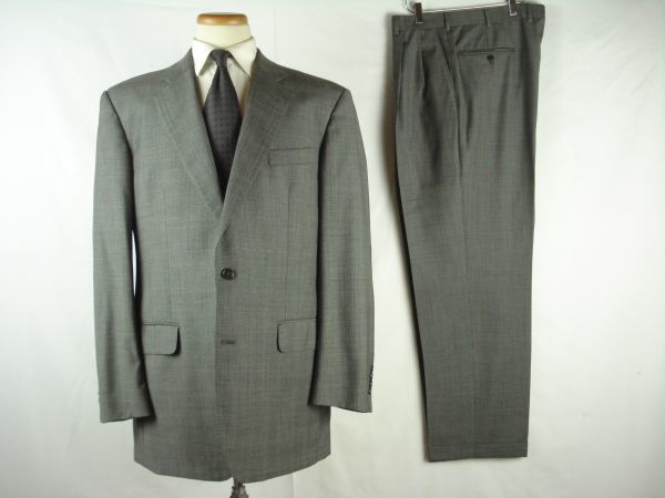 Brooks | ブルックスブラザーズ Japan (ブルックス Brothers（スーツ）のフリマアイテム一覧 2XL程度【ブルックスブラザーズ】2釦 スーツ センターベント グレーチェック イタリア製 44L/39