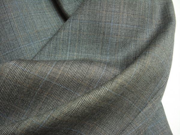 Brooks | ブルックスブラザーズ Japan (ブルックス Brothers（スーツ）のフリマアイテム一覧 2XL程度【ブルックスブラザーズ】2釦 スーツ センターベント グレーチェック イタリア製 44L/39