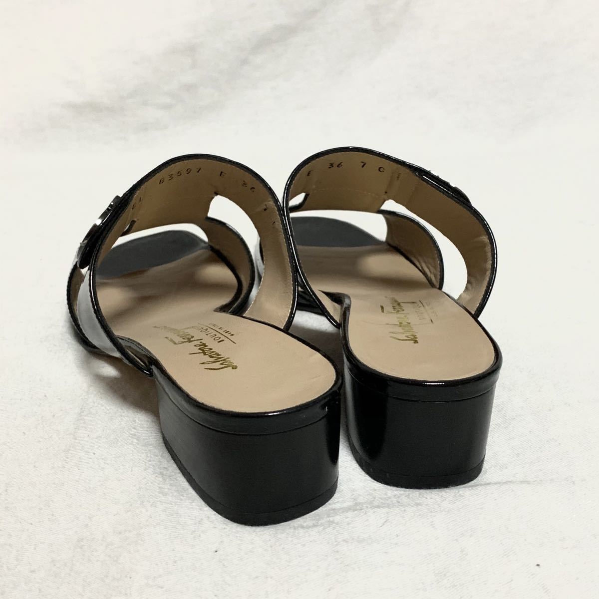 新品未使用 Salvatore Ferragamo サルヴァトーレ フェラガモ 