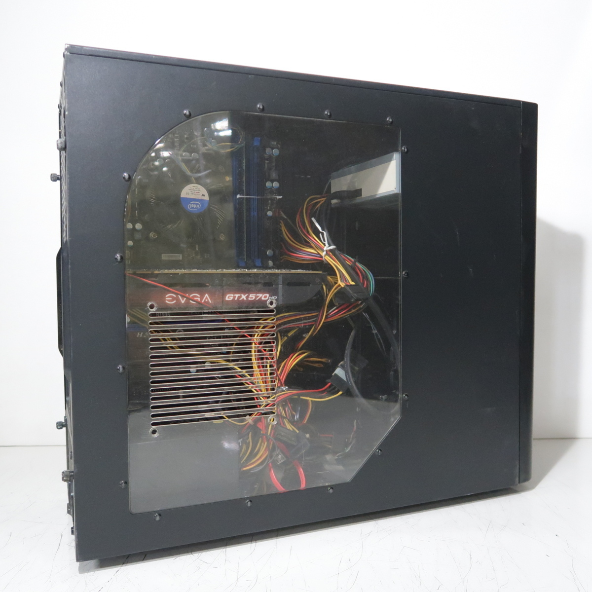 core i7 4770 / GTX1060 / 新品SSD500GB+HDD1TB / 7画面 / 16GB 