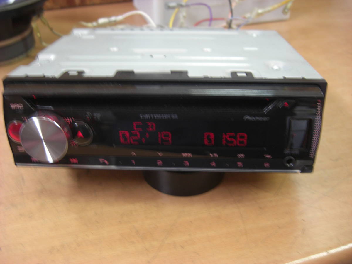 パイオニア カロッツェリア DEH-5500 USB/AUX/Bluetooth 50Wx4アンプ