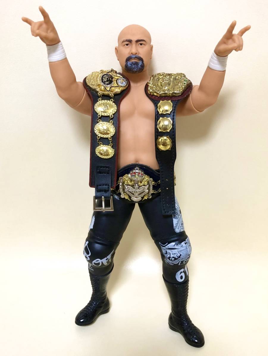 武藤敬司 フィギュア チャンピオンベルト付き プロレス武藤敬司が素顔でIWGPヘビー級、グレート・ムタで三冠 TDK7