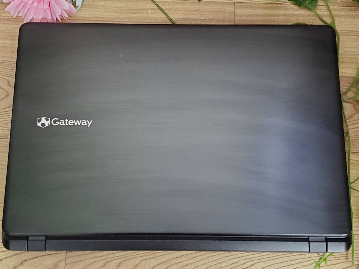 Gateway N18W2 [Core i5 8265U 1.6GHz/RAM:12GB/15.6インチ]BIOS確認 