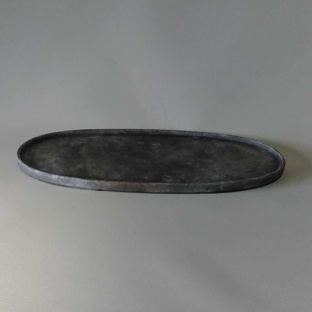 水庄園 古い水盤