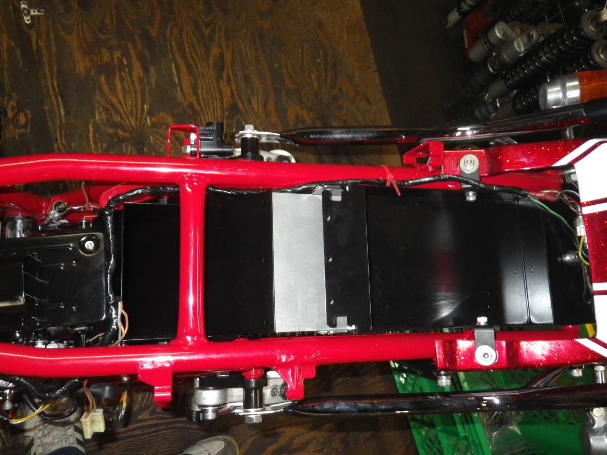 三協オート フェンダーレスキット GS400用 フェンダーレス インナー