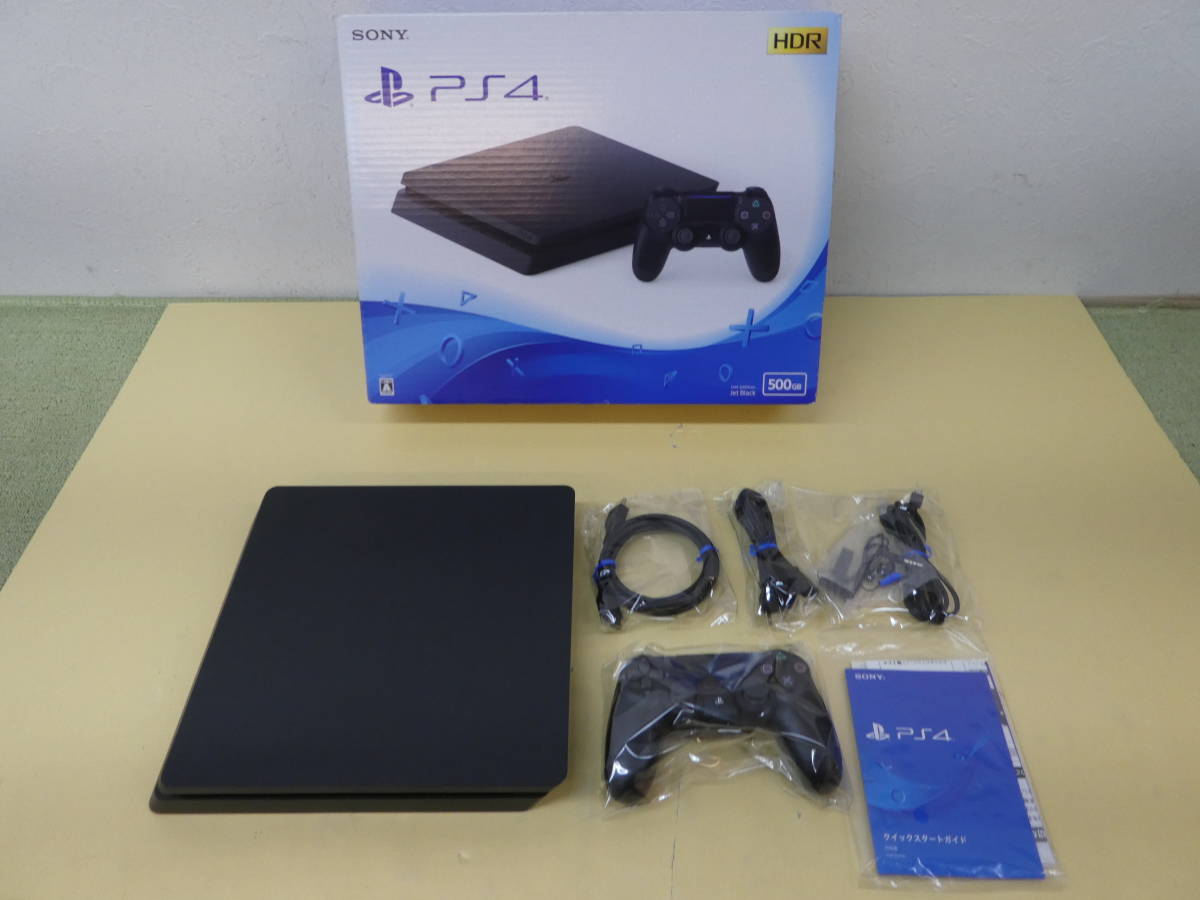 500GB PS4 本体 ジェット 新品 ソフト2本付き CUH-2200AB01