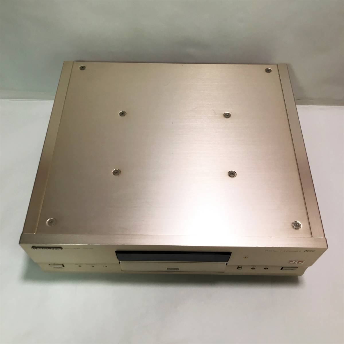 動作品【美品】Pioneer パイオニア CD/SACD/DVDプレーヤー DV-S9 Pioneer SACD パイオニア 名機☆動作OK☆Pioneer DV-600AV 報道