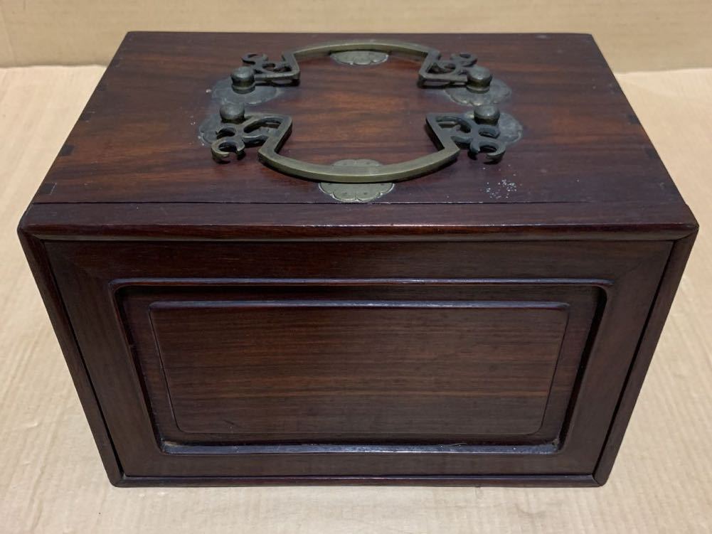 中古背竹 骨牌 麻雀牌 唐木箱 在銘入り 装飾金具 サイコロ 点棒 骨材背