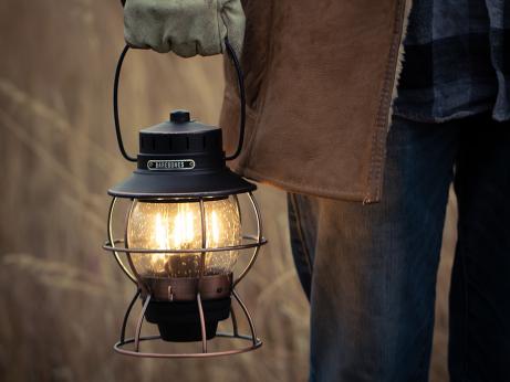 【最安値，2026】 ベアボーンズ barebones レイルロードランタン LED barebonesliving(LED)｜売買されたオークション情報、yahooの商品情報をアーカイブ公開 - オークファン 電池式、バッテリーランタン