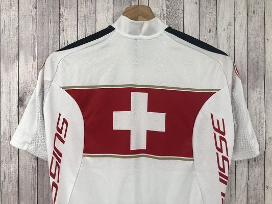 アソス 半袖 サイクルジャージ ASSOS M JU442 SWISSカラー 白赤 スイス サイズMサイクルジャージ スイス代表ジャージ Mサイズ レトロ 牛 BICI グレー｜Yahoo