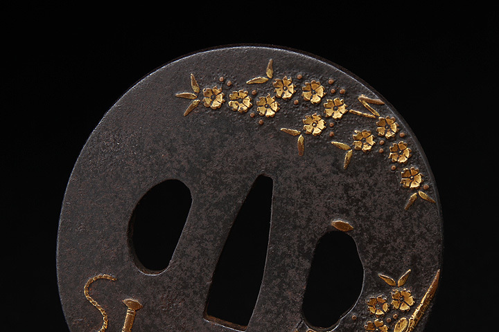 金象嵌 銀象嵌 の美しい 城郭図 鍔 刀装具 鉄地 鍛えの良い鍔 Www Saniluz Pt