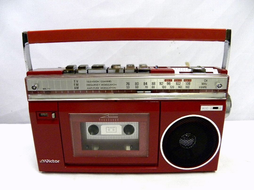 Victor - ラジカセ 赤 ビクター 1981⁄昭和56⁄Victor⁄RC-S110⁄ラジカセ