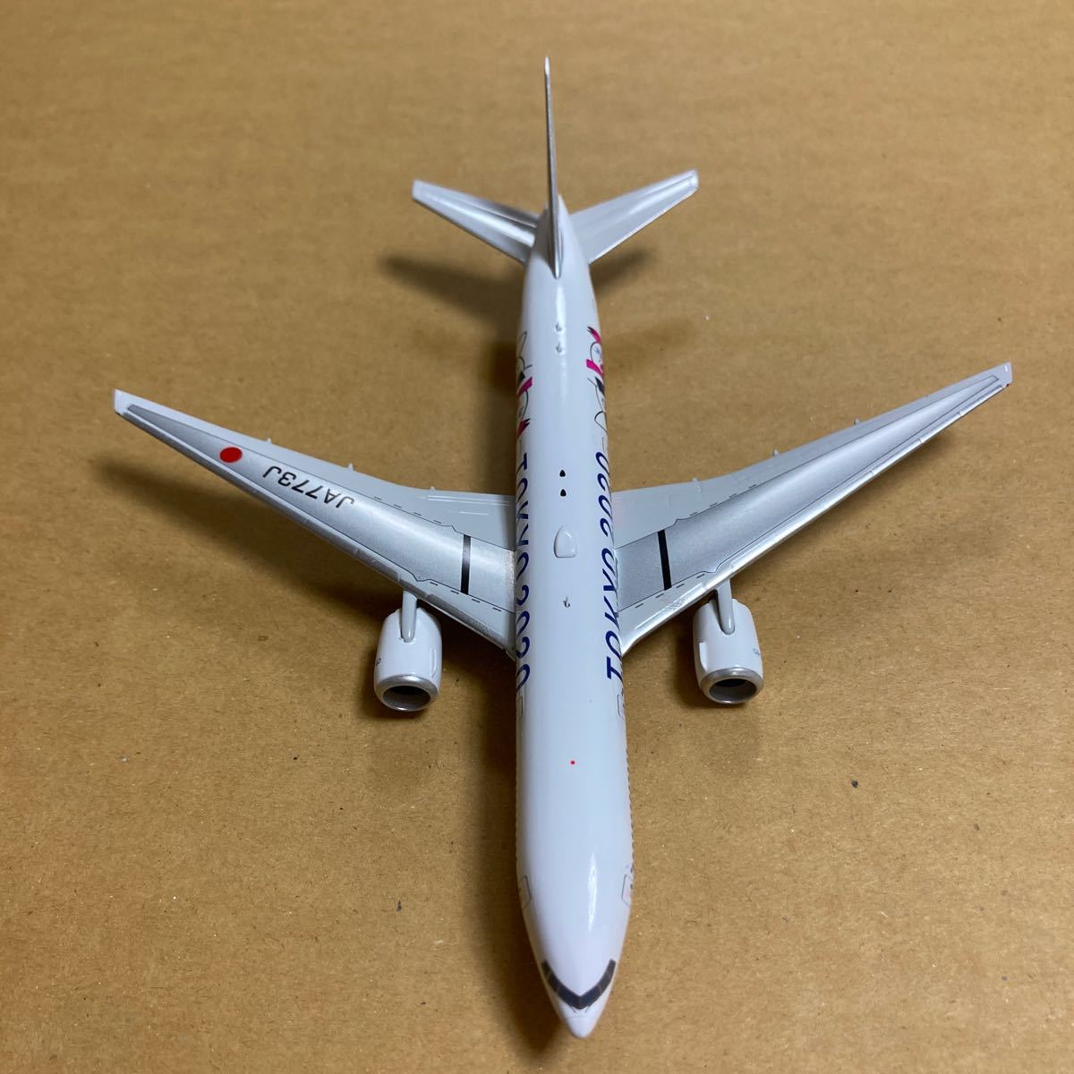 Phoenix1/400 JAL B777-200 特別塗装機 JAL B777-200 1⁄400