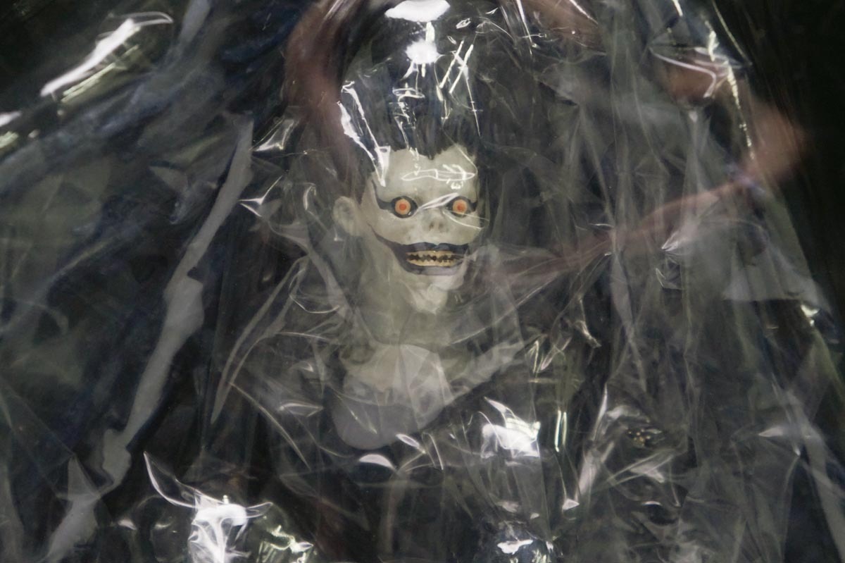 未開封品】 デスノート DEATH NOTE リューク ポリレジン製塗装済み完成