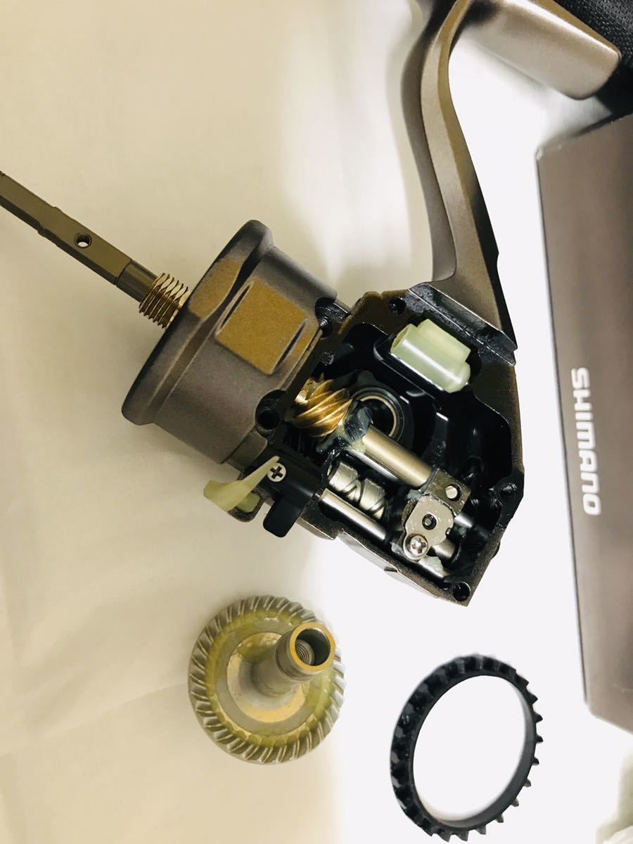 シマノ(SHIMANO) コンプレ2000HGS-F3 024152｜アウトドア用品