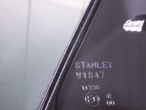 H15165 ホンダ S660 JW5 前期 リヤガーニッシュ STANLEY W1847