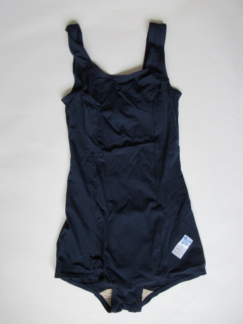 送料無料，2025$ カネボウ企画 スクール水着 2500 小松ニット ワンピース スカート付き Ｌサイズ レトロ $(Lサイズ)｜売買されたオークション情報、yahooの商品情報をアーカイブ公開 - オークファン Lサイズ