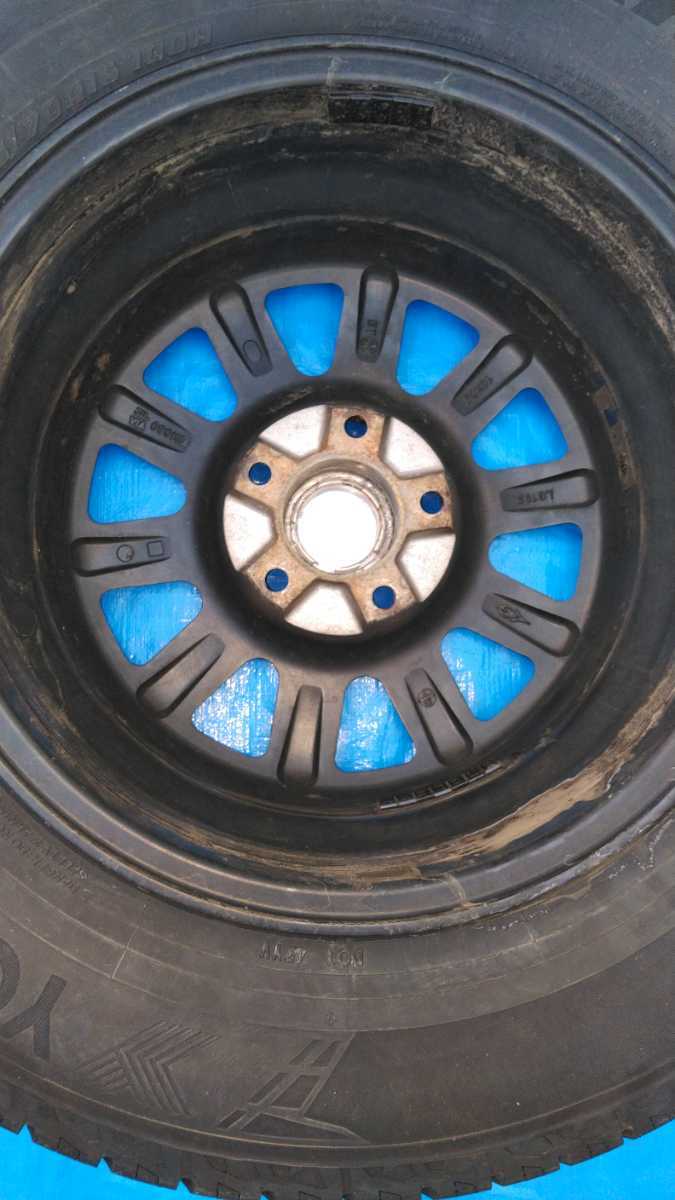 デリカD5中古 ラディアンス デイトナアルミ程度良好タイヤ215/70R16 