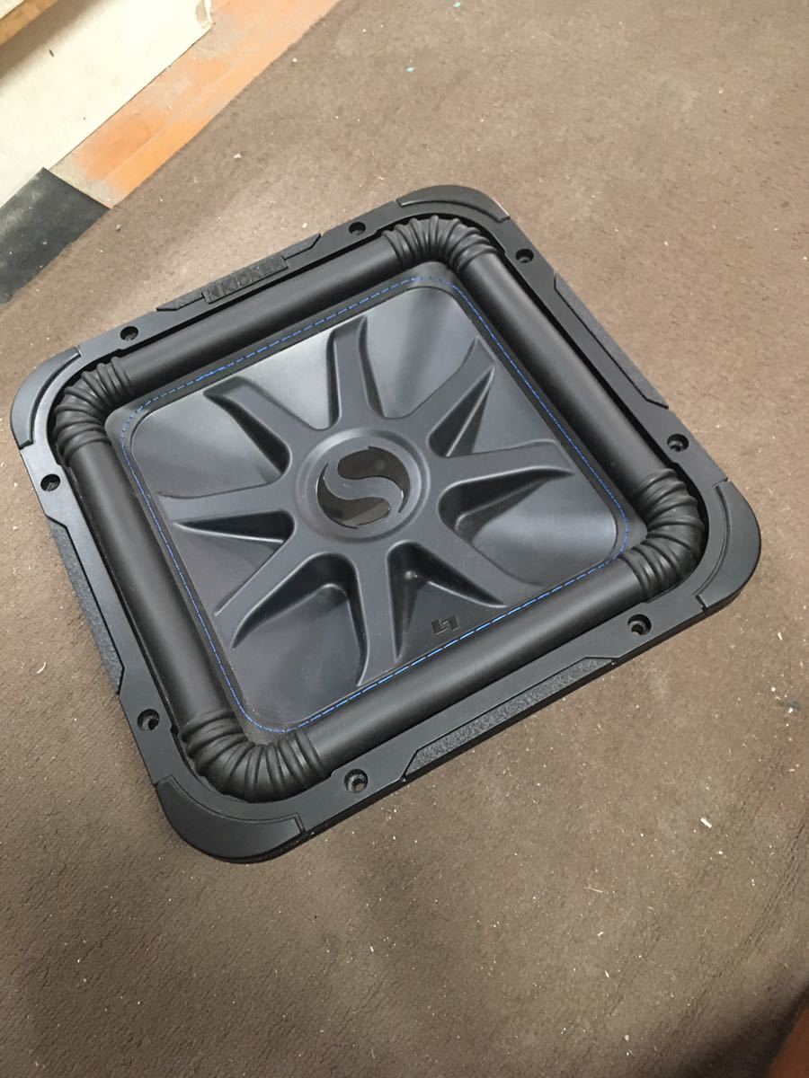 キッカー L7 サブウーファー ソロバリック KICKER 12インチ 2発 BOX