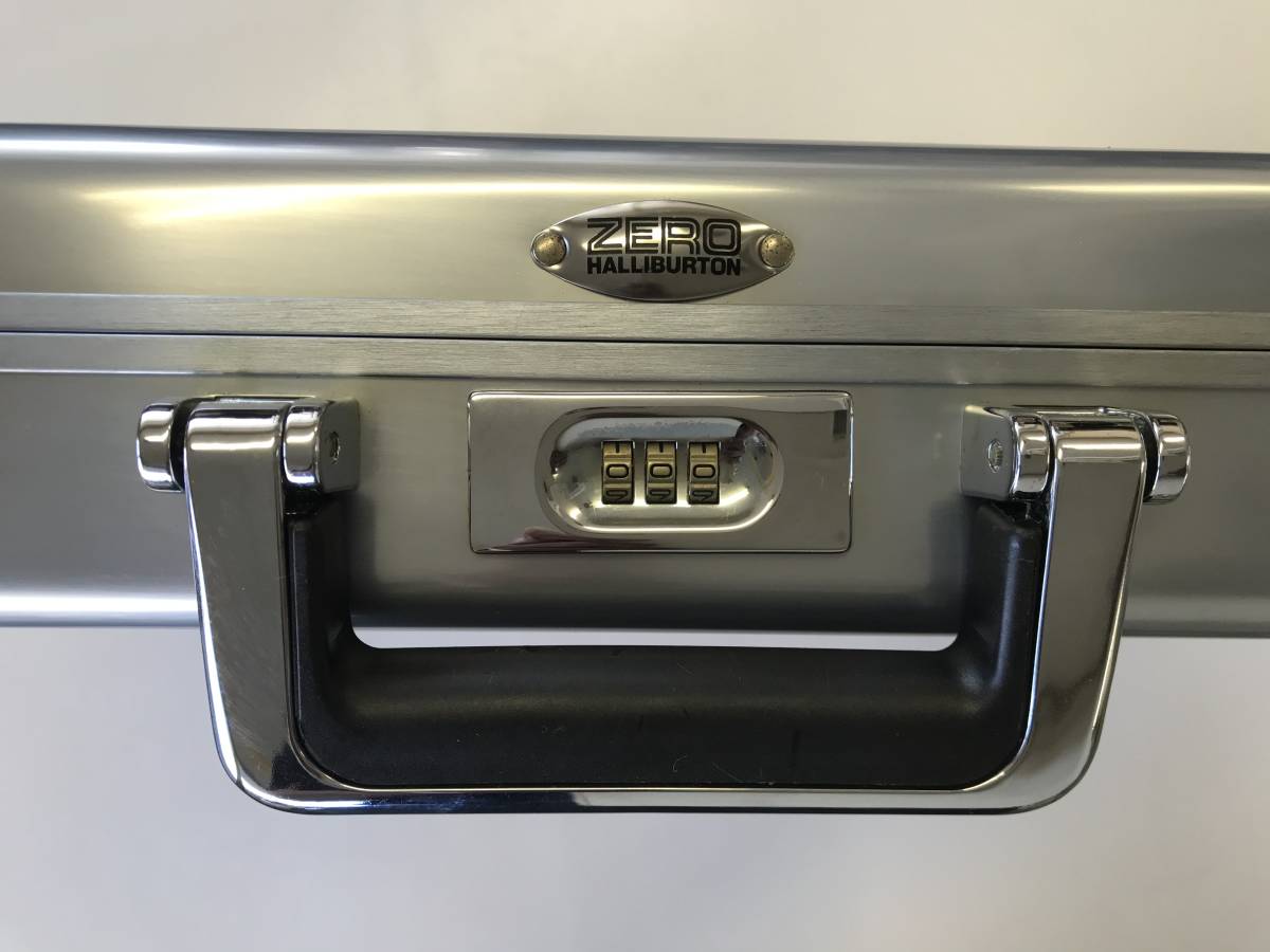 ゼロハリバートン Eシリーズ エリート　ブラック