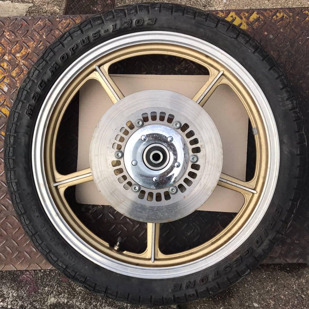 美品 走行距離1514km ヤマハ ビラーゴ750 Virago750 純正フロントホイール Fホイール ブレーキディスク付き (検索)ビラーゴ1100 YAMAHA 55R