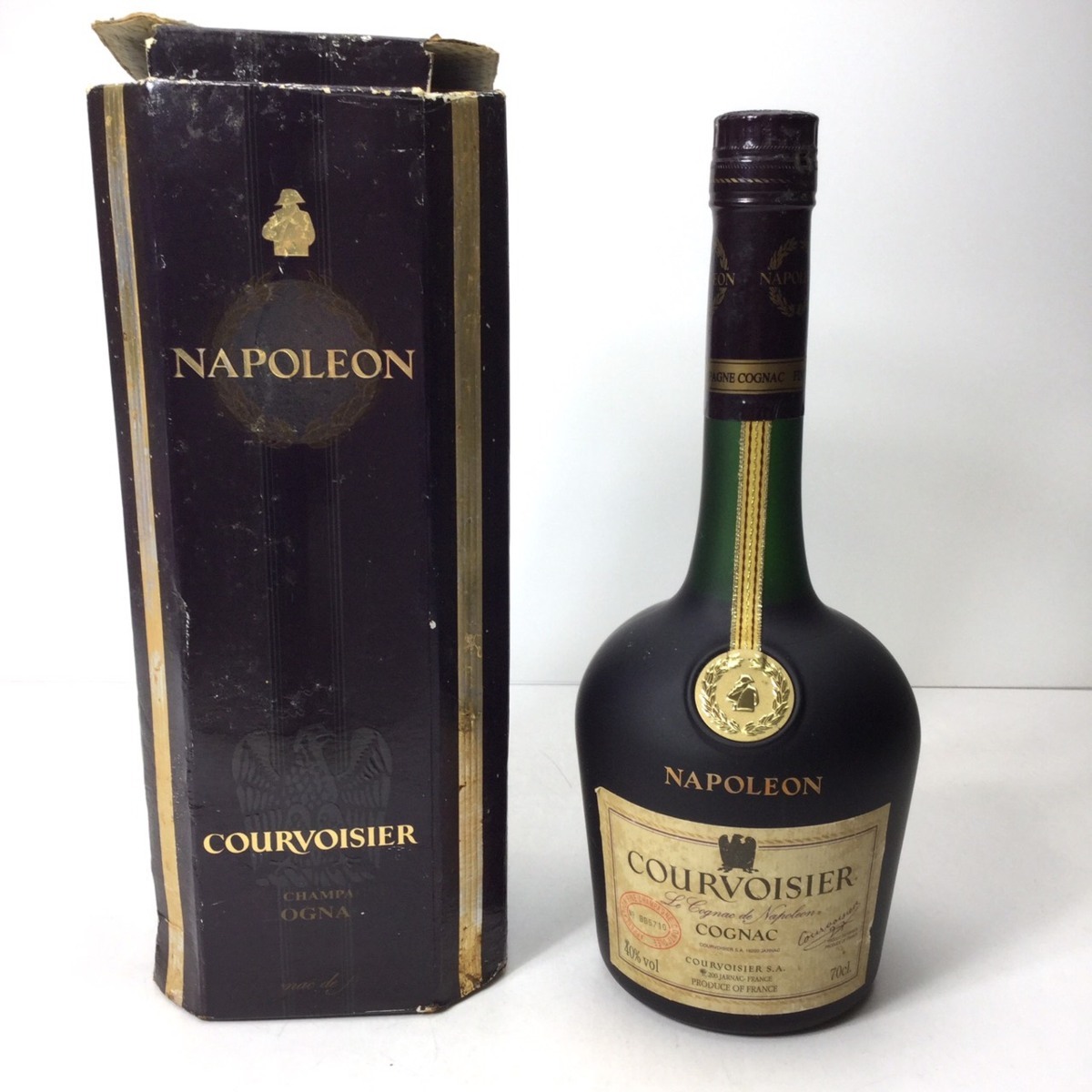 T1553☆古酒 未開栓 クルボアジェ ナポレオン 旧ボトル 700ml 未開栓