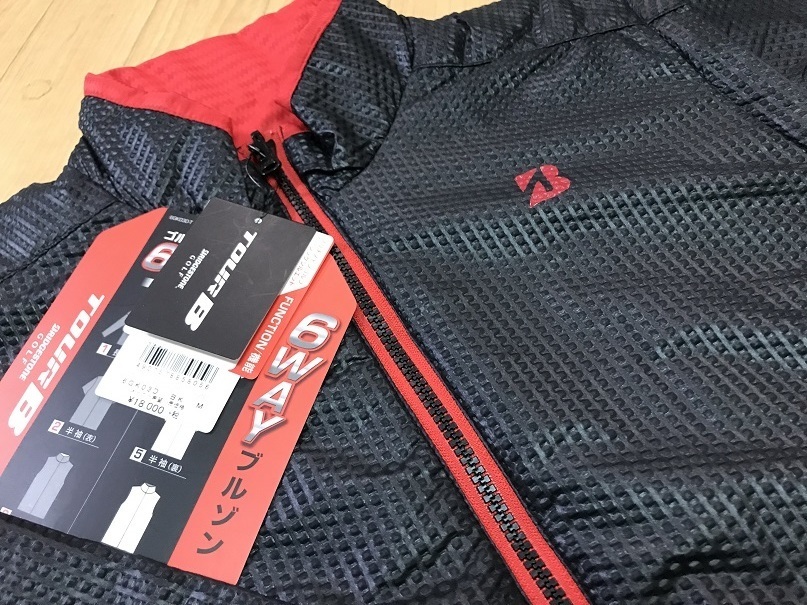 人気，人気セール BRIDGESTONE GOLF ブリヂストンゴルフ TOUR B 6WAY 中綿ジャケット 6GK03D BK Ｍ(その他)｜売買されたオークション情報、yahooの商品情報をアーカイブ公開 - オークファン ジャンパー、ジャケット