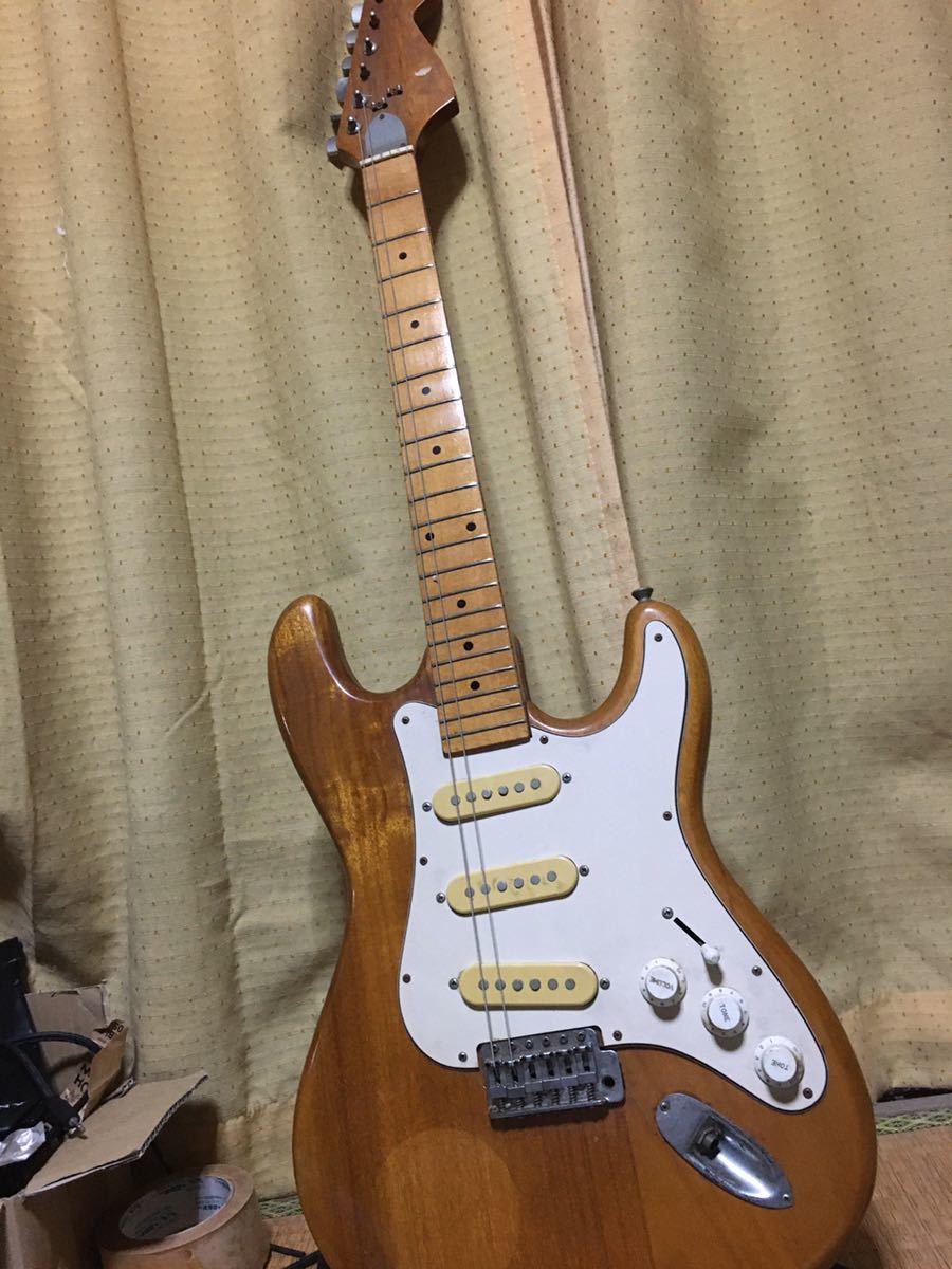 fender japan ストラトキャスター　ジャンク Fender Japan ストラトキャスター Stratocaster ジャンク FENDER