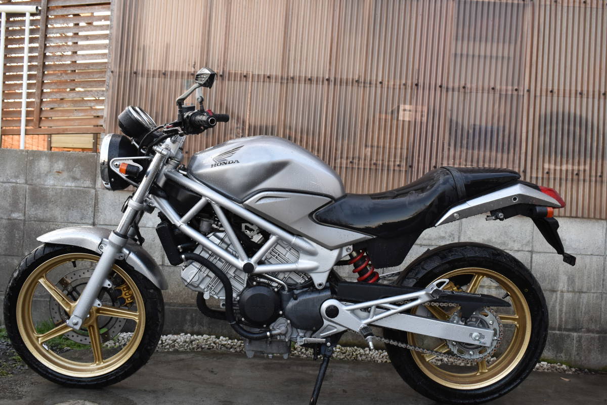 ホンダ★VTR250★MC33　後期FI　実動 格安　売り切り 人気　通勤快速　ニンジャ　ホーネット　JADE　GSR　YZF-R25　cb400sf ホンダ Yahoo!オークション -「vtr250 FI車 格安車 vtrの中古が安い！激安で譲ります・無料であげます｜ジモティー