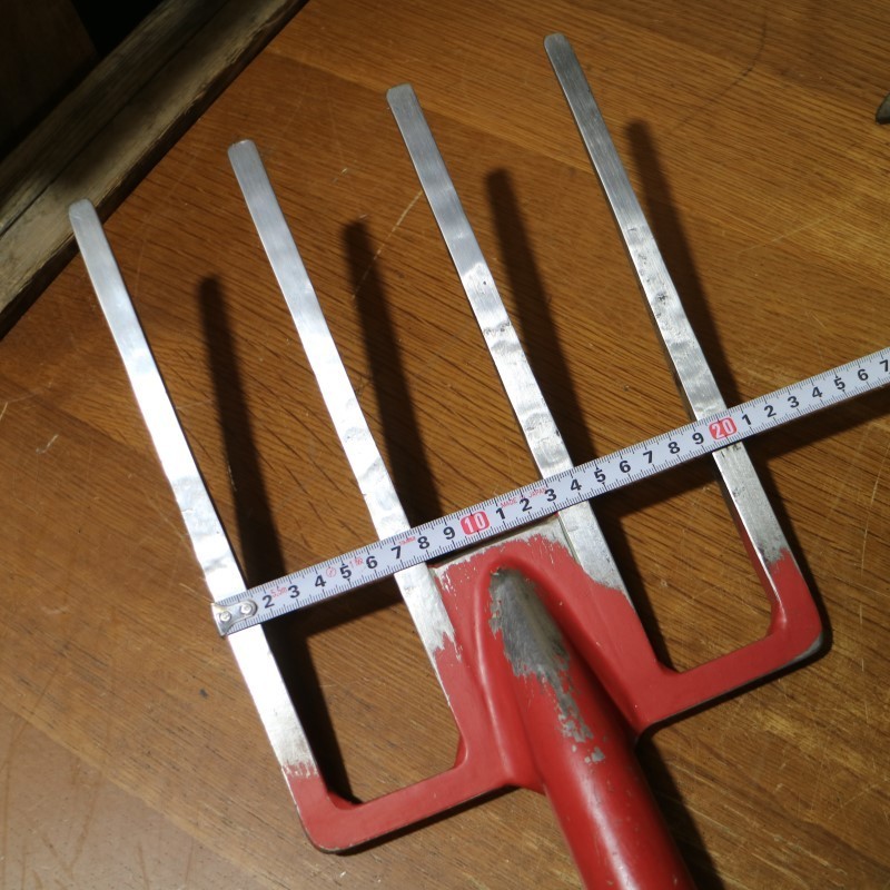 まとめ売り 2点 農具 農用フォーク 鋤 鍬 全長94 5cm 本手打 造林鎌 全長156cm Za805 造園用工具 資材 売買されたオークション情報 Yahooの商品情報をアーカイブ公開 オークファン Aucfan Com