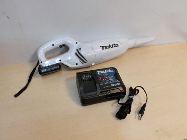 makita マキタ□充電式クリーナ□CL106FD□カプセル式□1.5Ah□Δ