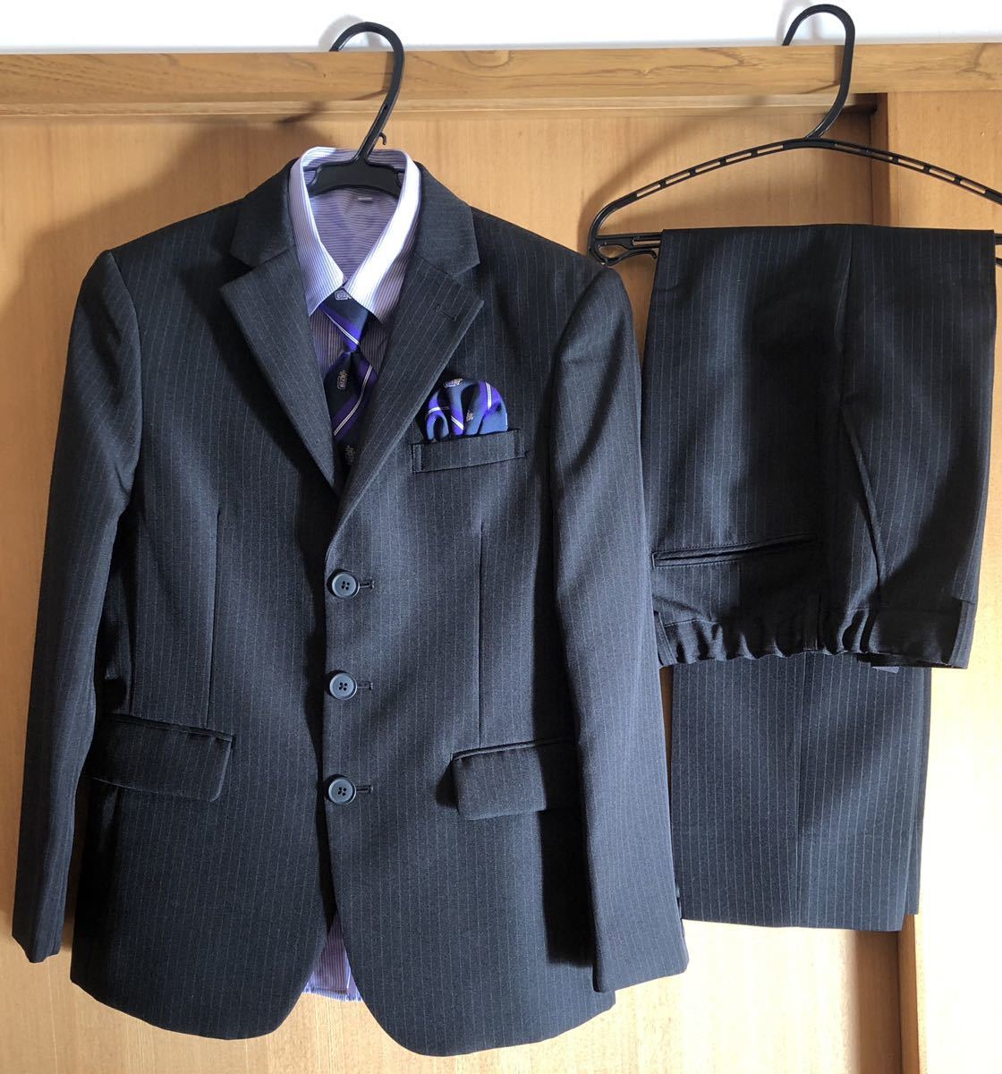 フォーマルスーツ 男子 150 卒業式 150 145 154cm 売買されたオークション情報 Yahooの商品情報をアーカイブ公開 オークファン Aucfan Com