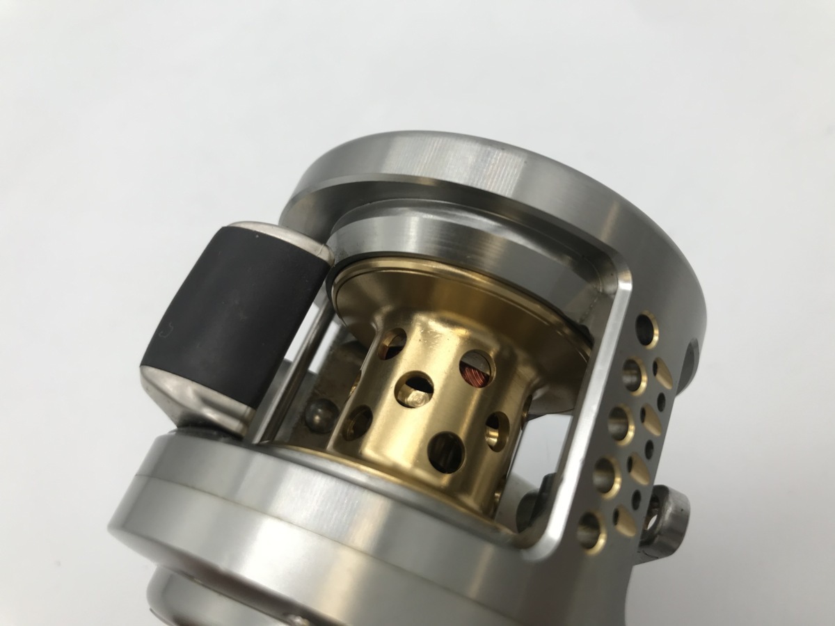 シマノ 03カルカッタコンクエスト 03 SHIMANO シマノ(SHIMANO) カルカッタ カルカッタコンクエスト | by - カルカッタコンクエスト201DC &frasl; SHIMANO(シマノ) 0 200DC｜＠ベリーネット すぴこくた