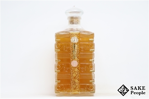★注目! 玉 金霧島 芋 900ml 30度 箱 冊子 霧島酒造 焼酎 900ml 30度 金霧島 霧島酒造株式会社 新品未開封霧島酒造 公式通販