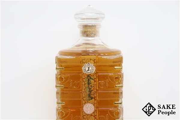 ★注目! 玉 金霧島 芋 900ml 30度 箱 冊子 霧島酒造 焼酎 900ml 30度 金霧島 霧島酒造株式会社 新品未開封霧島酒造 公式通販