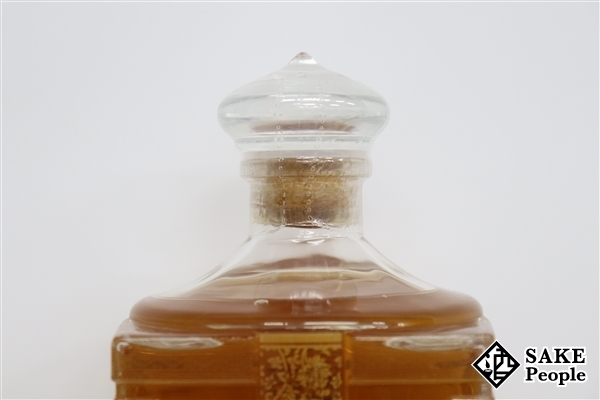 ★注目! 玉 金霧島 芋 900ml 30度 箱 冊子 霧島酒造 焼酎 900ml 30度 金霧島 霧島酒造株式会社 新品未開封霧島酒造 公式通販