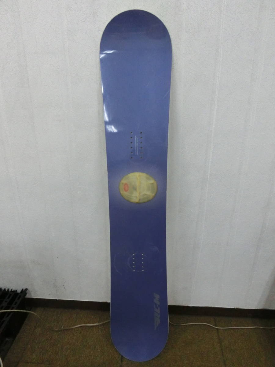 中古 RC-M スノーボード 板 155㎝ [212-1186] ◆送料無料(北海道・沖縄・離島は除く)◆A