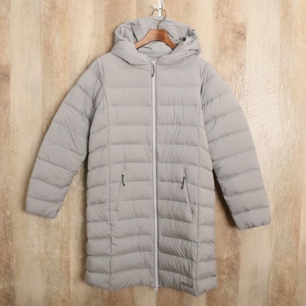 【新品，格安】 マーモット レディース ダウンコート Lサイズ 防寒 mc01032806(女性用)｜売買されたオークション情報、yahooの商品情報をアーカイブ公開 - オークファン 女性用