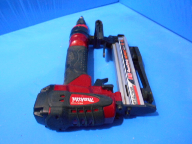 マキタ 4mm高圧タッカ AT425HA makita