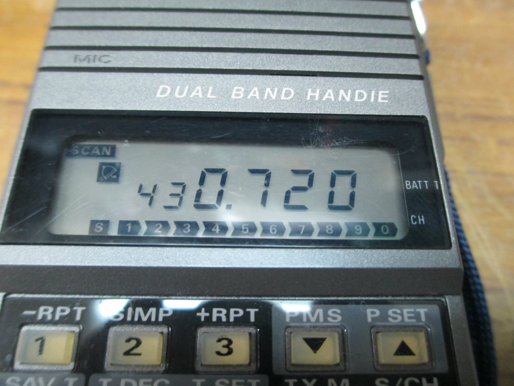 YAESU FT－727G 144／430MHz ハンディトランシ