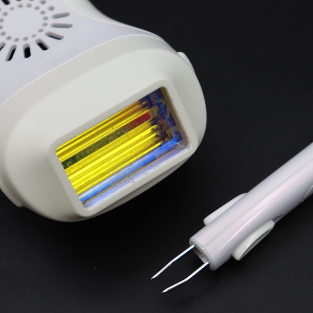 【大得価，低価】 t6377 即決 本物 ke-non ケノン ver6.0 NIPL-2080 フラッシュ式 家庭用脱毛器 美顔器 光脱毛 眉毛脱毛器付 パールホワイト