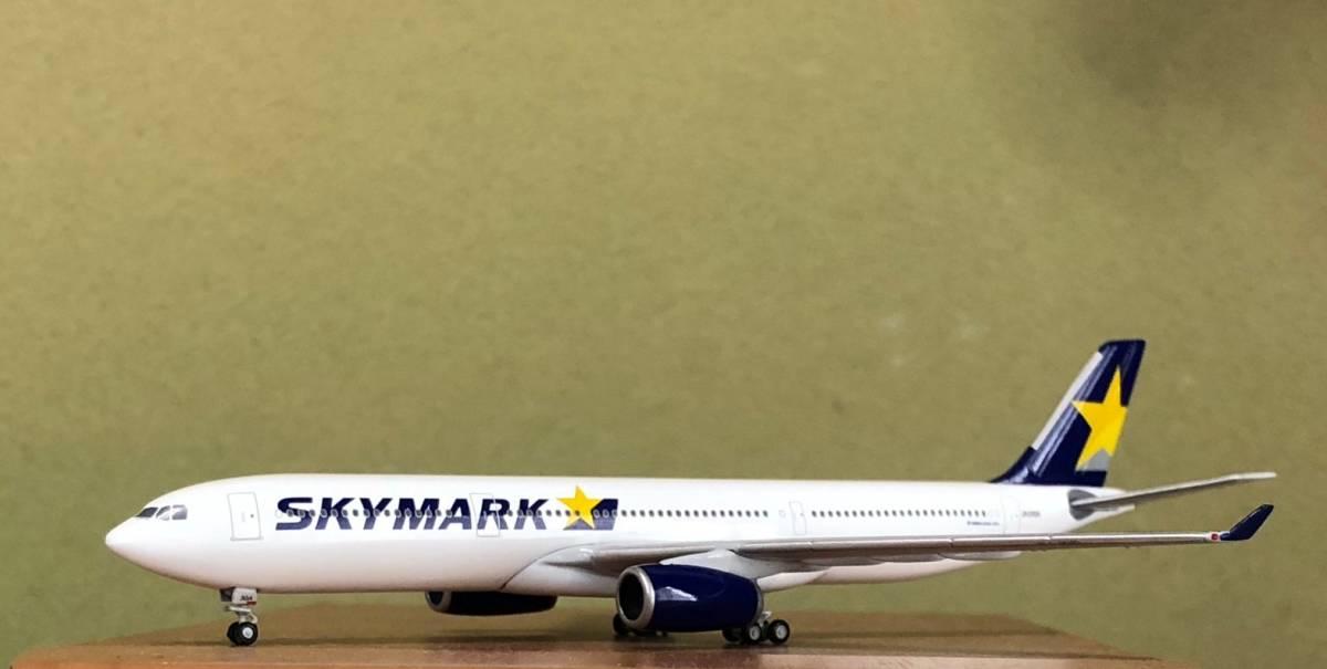 1/400 Geini Jets SKYMARK AIRLINES（スカイマーク航空）AIRBUS A-330