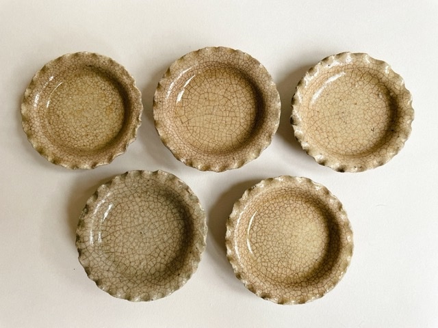 御深井ひだ皿5枚 豆皿／江戸時代(皿)｜売買されたオークション情報、yahooの商品情報をアーカイブ公開 - オークファン 瀬戸