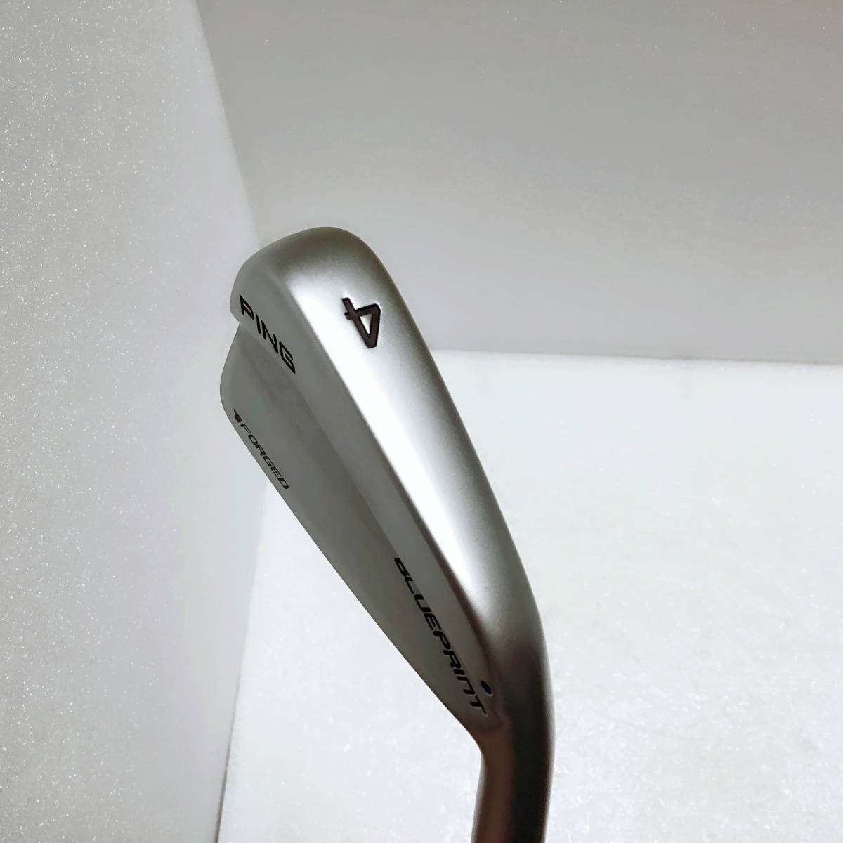 ブループリント BLUEPRINT 4番アイアン ブルードット DG WEIGHT LOCK EX S200