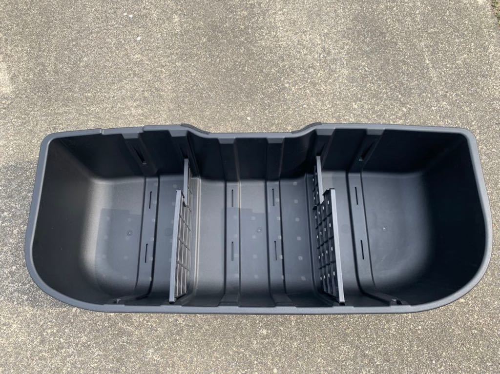日産純正オプション C27セレナ ラゲッジアンダーボックス 中古品