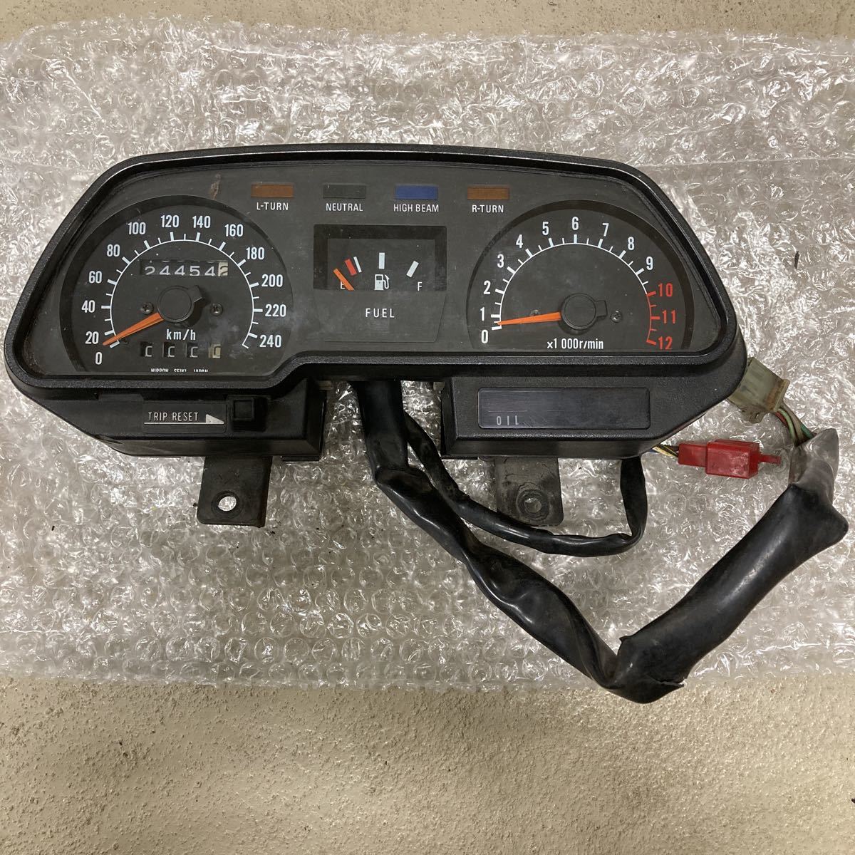 Z1000R2かZ1100RのEUR仕様240km/hメーター一式 無改造品 レストアにどうぞ