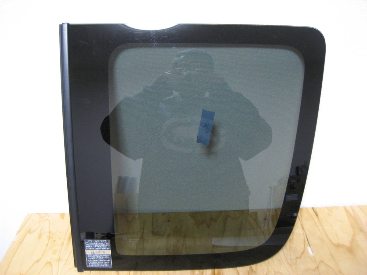 link- 0748　　DA64W 　エブリィ　後期　　PZ　ターボ　　左　リア　クオーターガラス