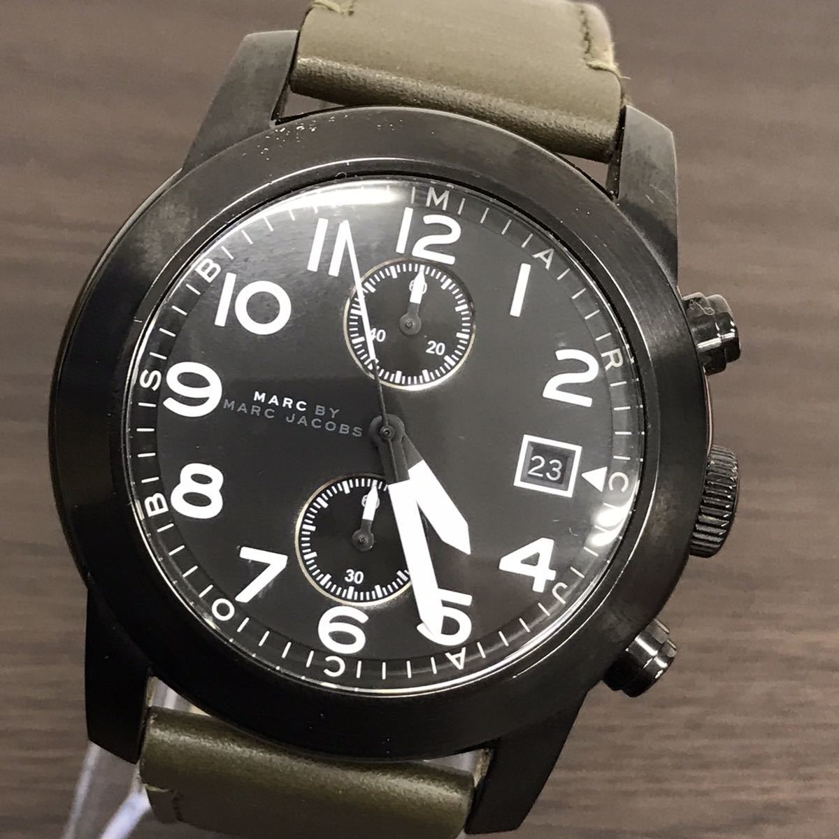 W48 動作未確認 100円スタ Marc By Marc Jacobs マークジェイコブス メンズ腕時計 Mbm5034 黒文字盤 マーク ジェイコブス 売買されたオークション情報 Yahooの商品情報をアーカイブ公開 オークファン Aucfan Com