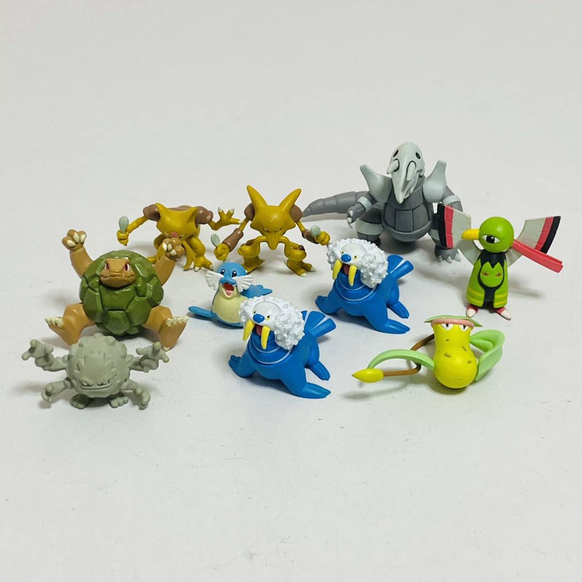 中古品】立体ポケモン図鑑 10個セット ユンゲラー フーディン 